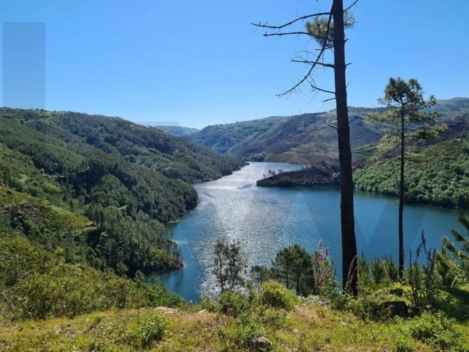 Moradia T3 para Venda em Valdosende Foto 19