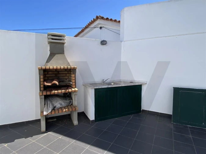 Moradia T3 para Venda em Alvor Foto 4