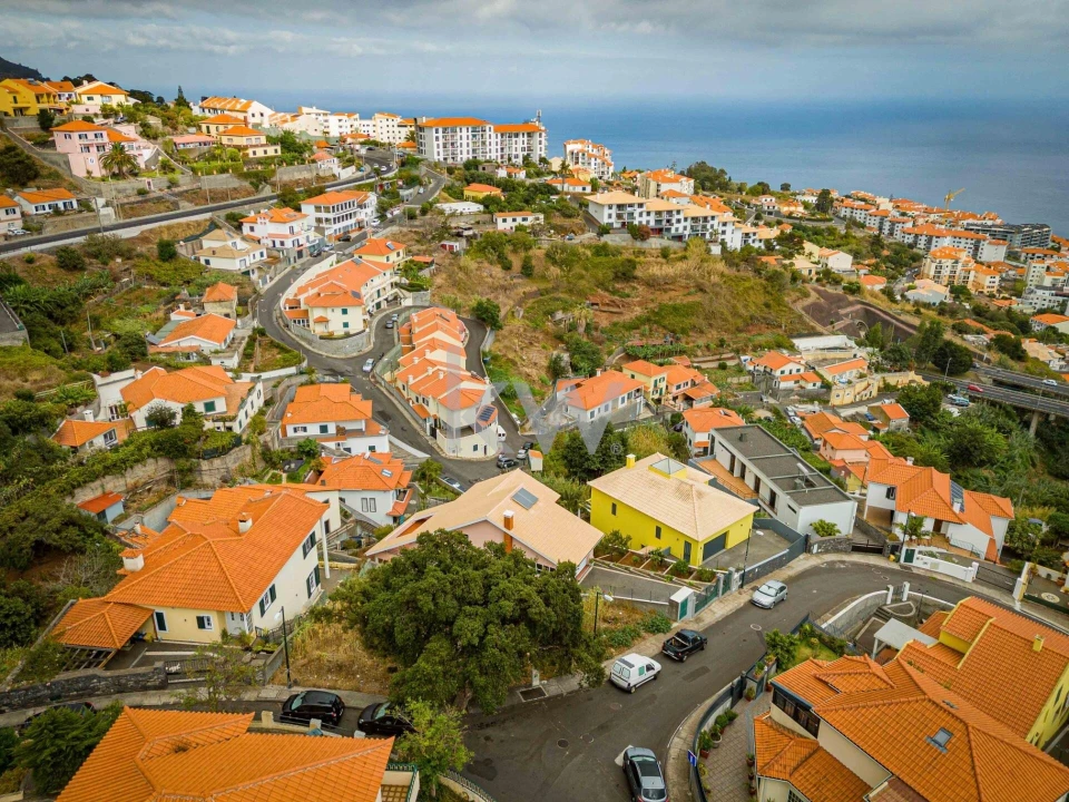 Terreno para Venda em Caniço Foto 14