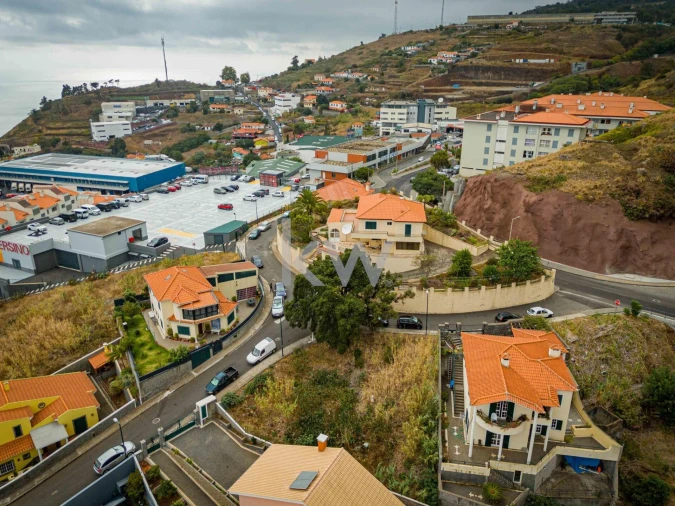 Terreno para Venda em Caniço Foto 16