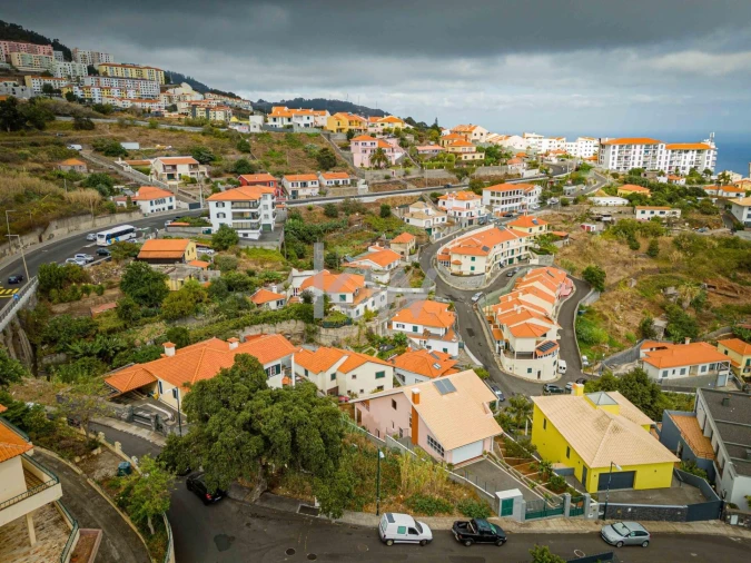 Terreno para Venda em Caniço Foto 8