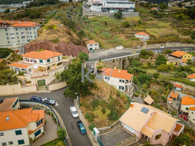 Terreno para Venda em Caniço Foto 5