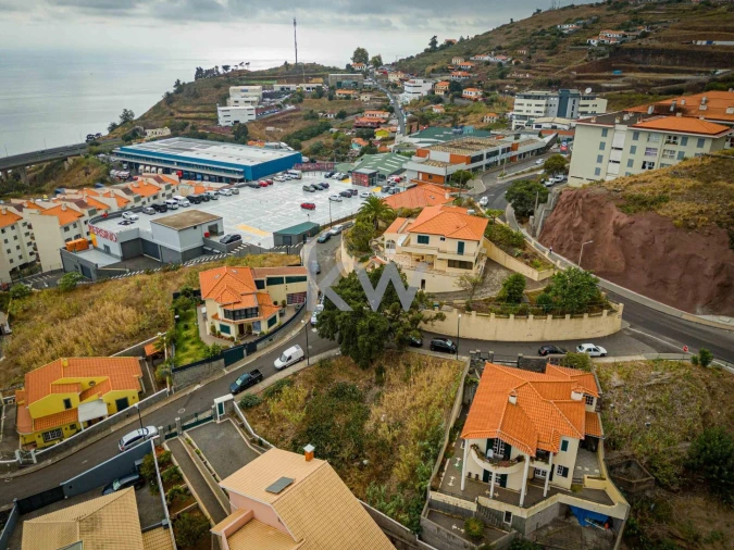 Terreno para Venda em Caniço Foto 12