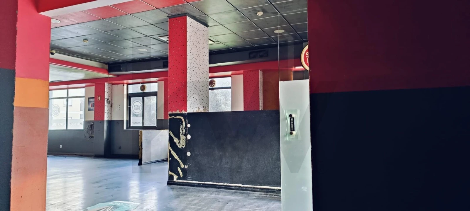 Loja para Arrendamento em Romeira e Várzea Foto 8