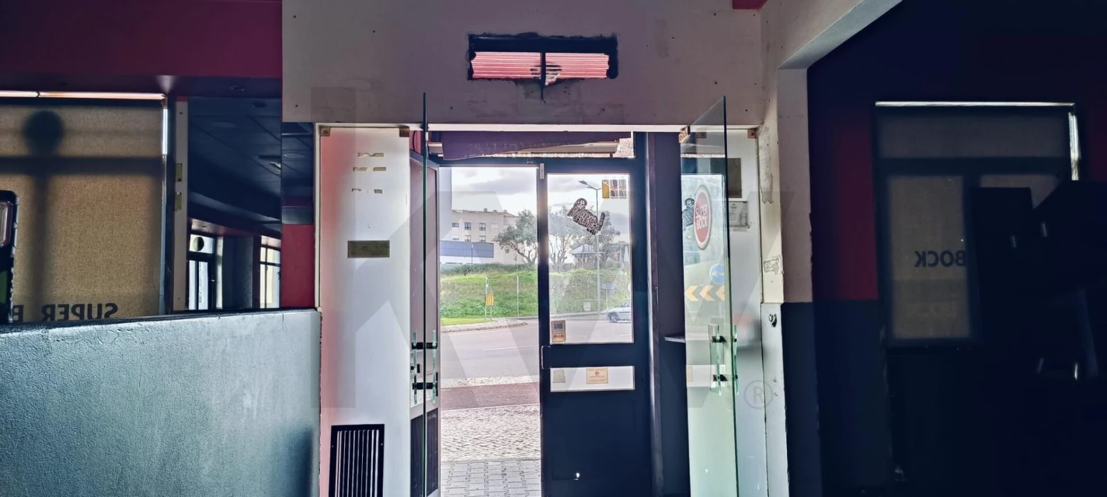 Loja para Arrendamento em Romeira e Várzea Foto 6