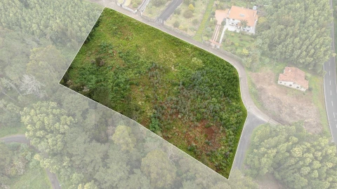 Terreno para Venda em Santa Cruz