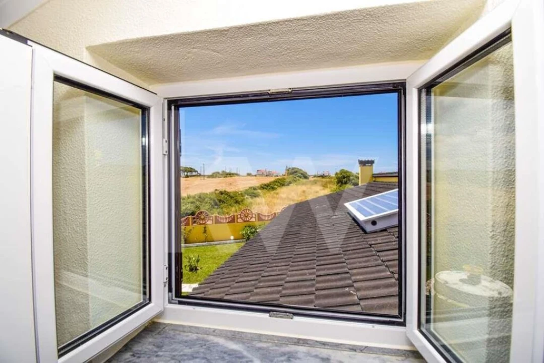 Moradia T4 para Venda em Santa Maria e São Miguel, São Martinho, São Pedro Penaferrim Foto 26