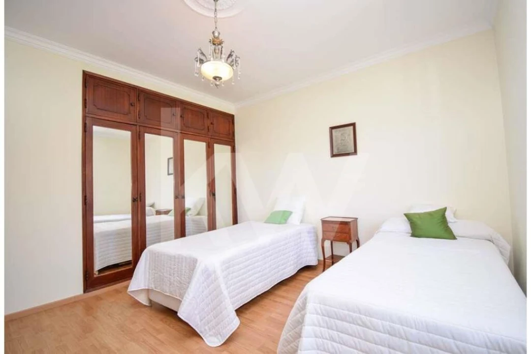 Moradia T4 para Venda em Santa Maria e São Miguel, São Martinho, São Pedro Penaferrim Foto 17