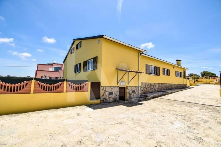 Moradia T4 para Venda em Santa Maria e São Miguel, São Martinho, São Pedro Penaferrim Foto 46