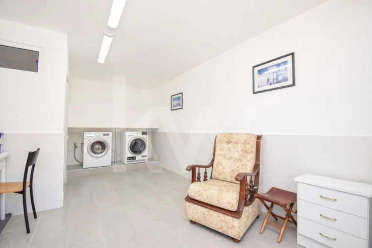 Moradia T4 para Venda em Santa Maria e São Miguel, São Martinho, São Pedro Penaferrim Foto 38