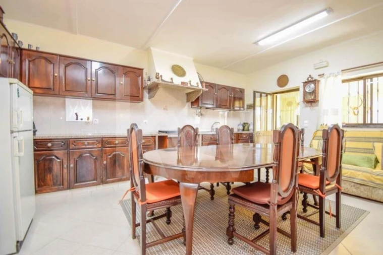 Moradia T4 para Venda em Santa Maria e São Miguel, São Martinho, São Pedro Penaferrim Foto 30