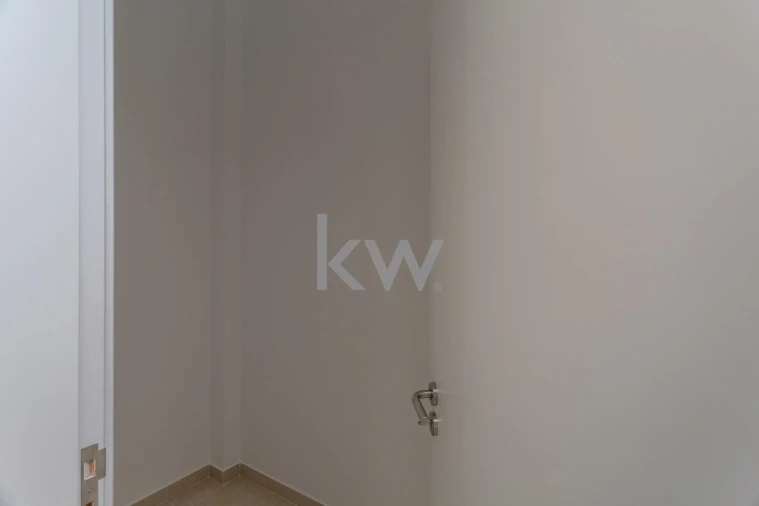 Loja para Venda em Carvoeira Foto 12