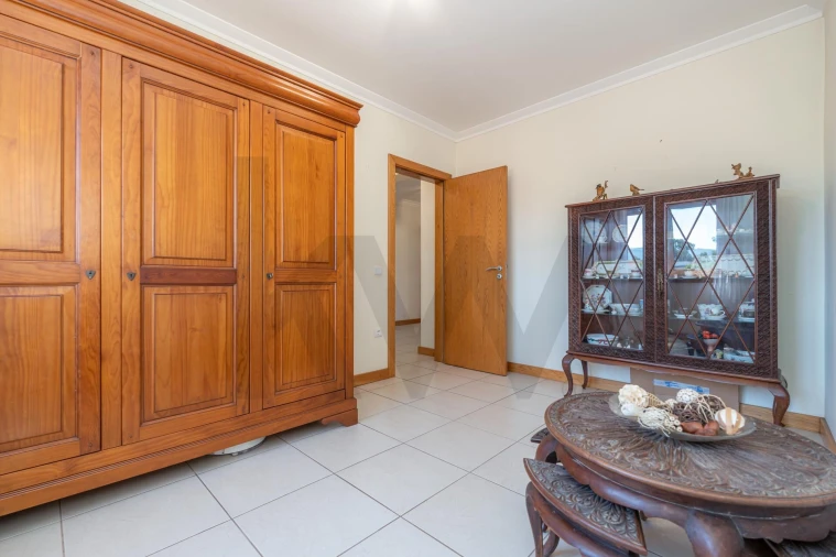 Moradia T4 para Venda em Poiares (Santo Andre) Foto 23