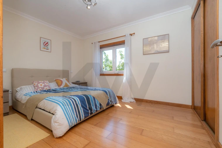 Moradia T4 para Venda em Poiares (Santo Andre) Foto 37