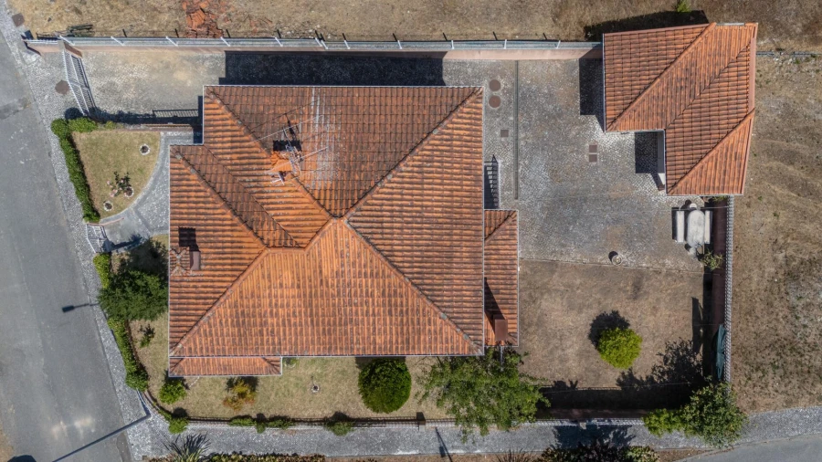 Moradia T4 para Venda em Poiares (Santo Andre) Foto 70