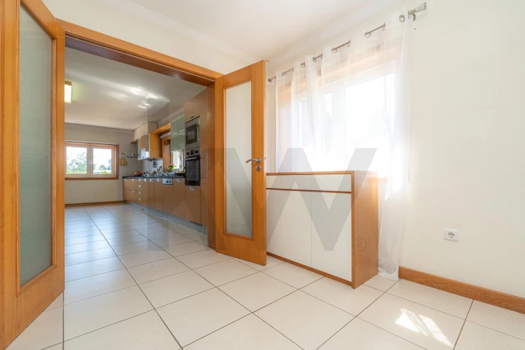 Moradia T4 para Venda em Poiares (Santo Andre) Foto 20