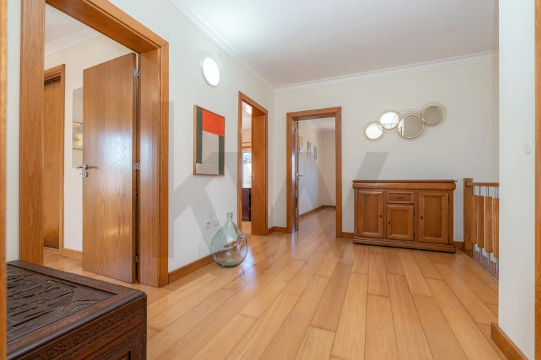 Moradia T4 para Venda em Poiares (Santo Andre) Foto 31