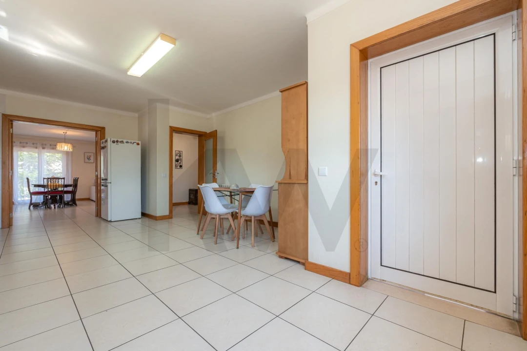 Moradia T4 para Venda em Poiares (Santo Andre) Foto 19