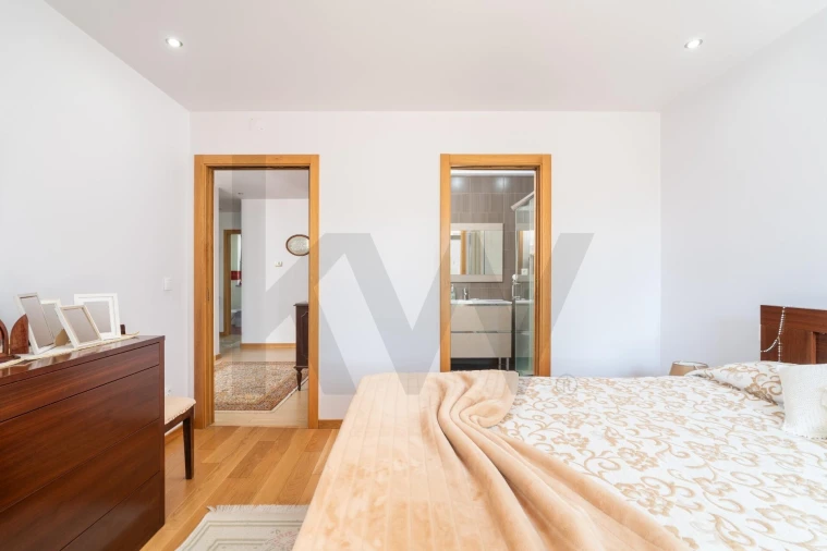 Quinta T5 para Venda em Lagos da Beira e Lajeosa Foto 21