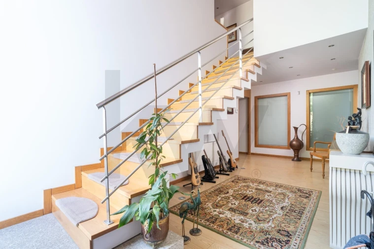 Quinta T5 para Venda em Lagos da Beira e Lajeosa Foto 3