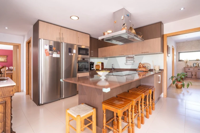 Quinta T5 para Venda em Lagos da Beira e Lajeosa Foto 11