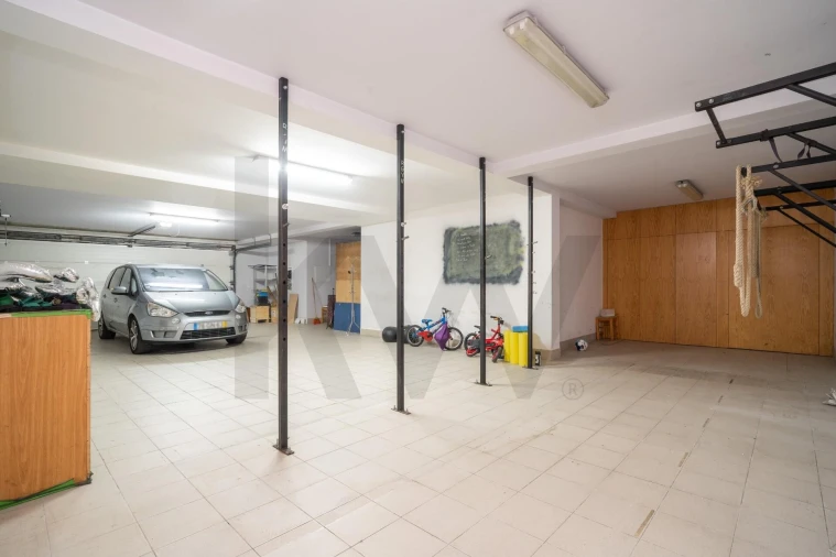 Quinta T5 para Venda em Lagos da Beira e Lajeosa Foto 35