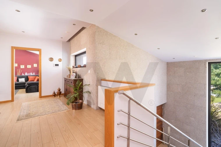 Quinta T5 para Venda em Lagos da Beira e Lajeosa Foto 4