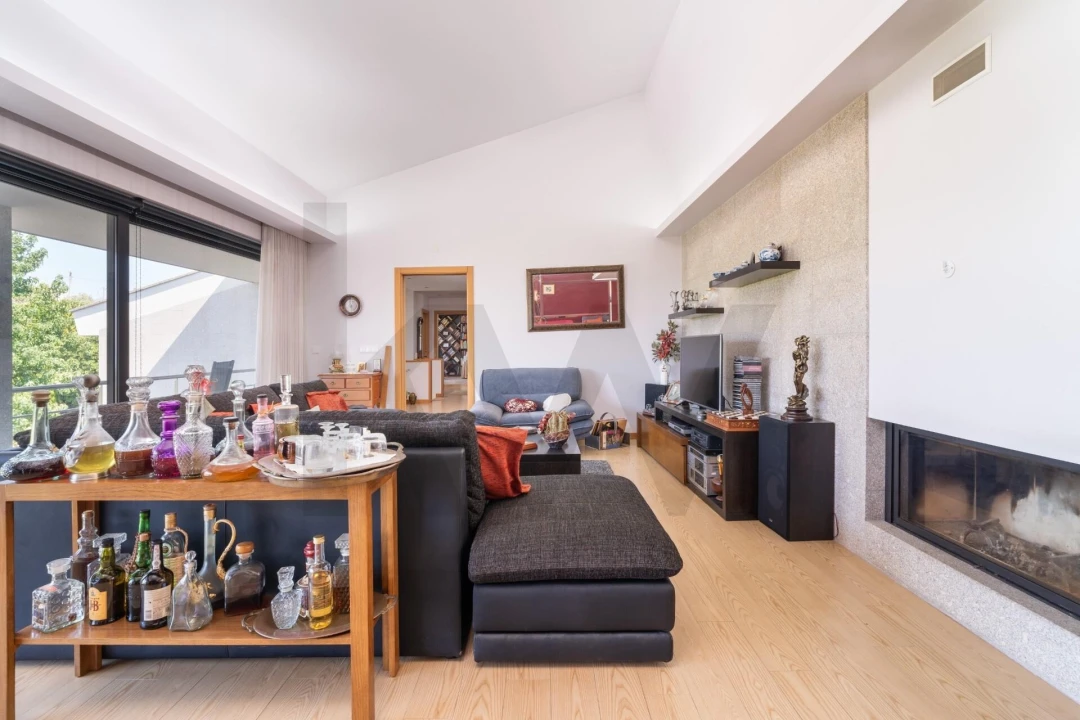 Quinta T5 para Venda em Lagos da Beira e Lajeosa Foto 8