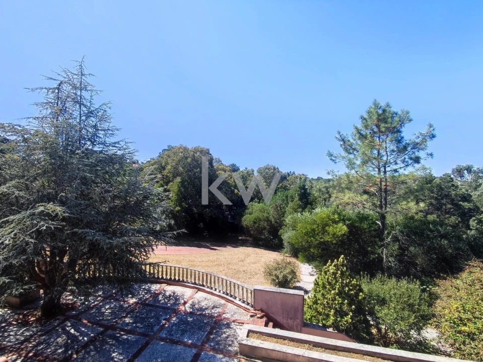 Moradia T5 para Venda em Queluz e Belas Foto 128