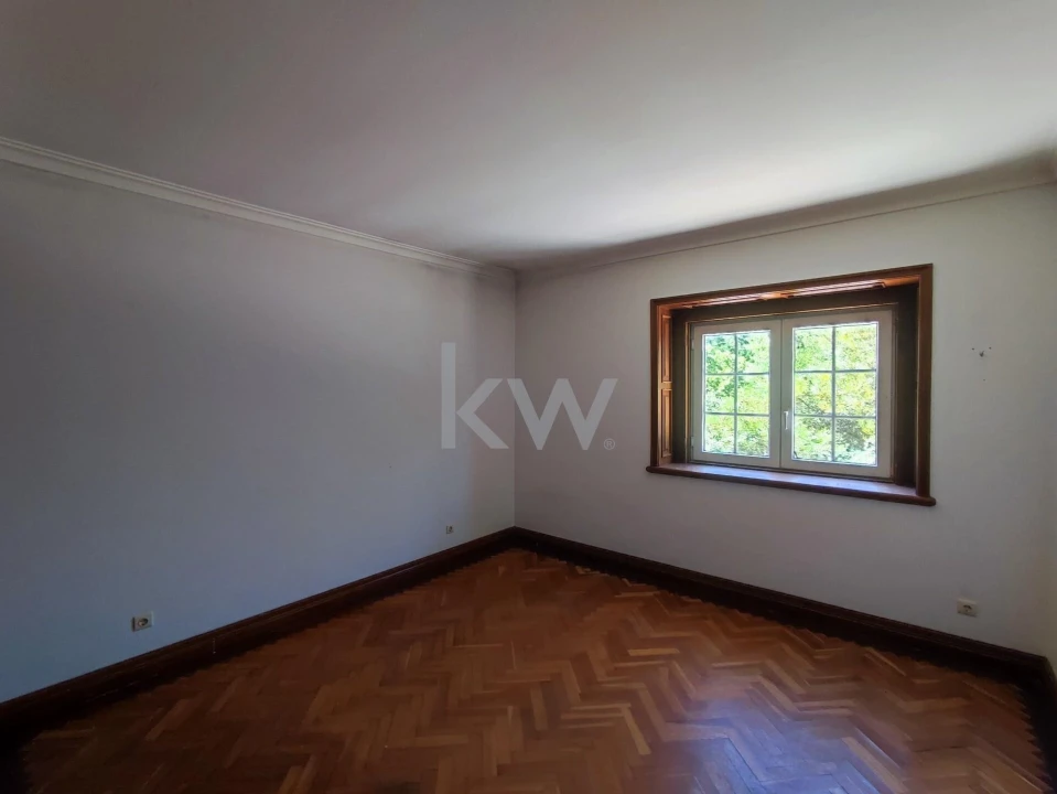 Moradia T5 para Venda em Queluz e Belas Foto 70