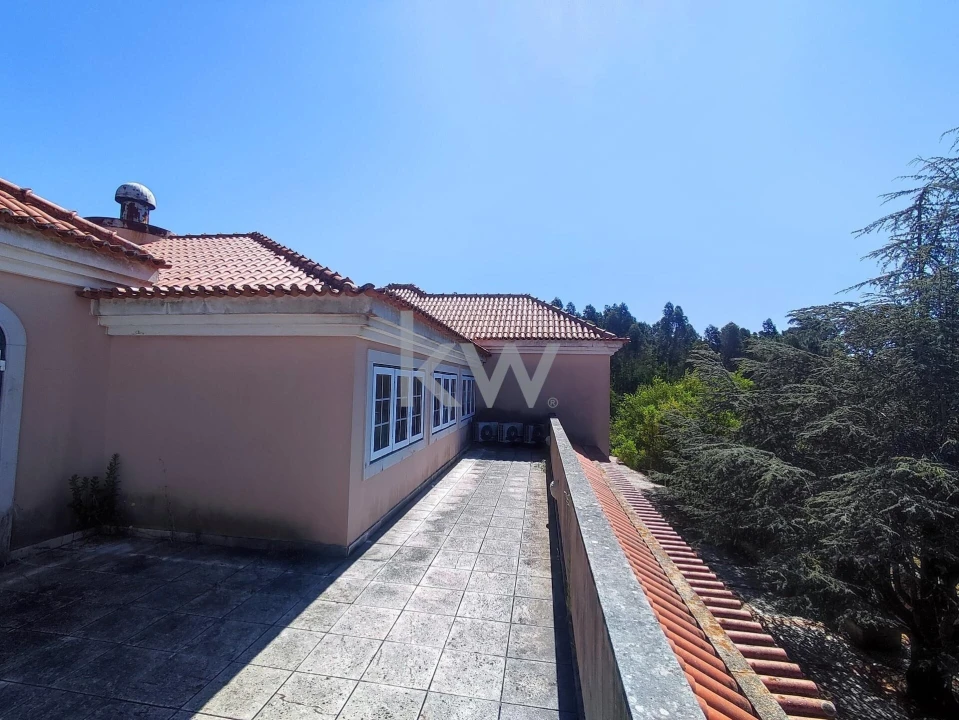 Moradia T5 para Venda em Queluz e Belas Foto 126