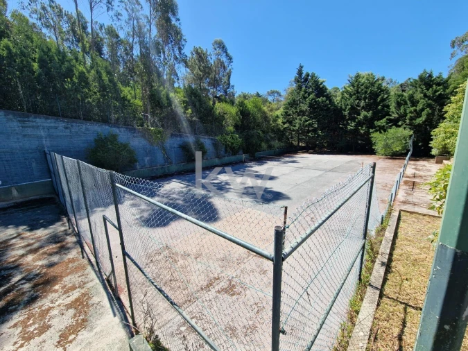 Moradia T5 para Venda em Queluz e Belas Foto 135