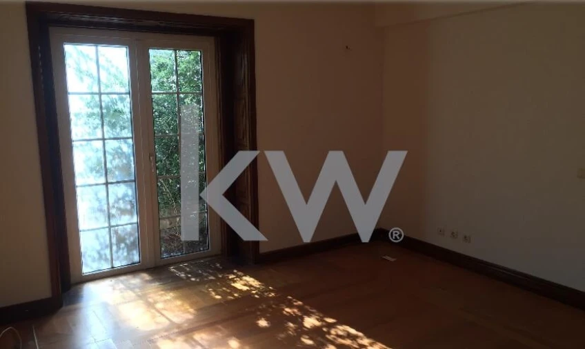 Moradia T5 para Venda em Queluz e Belas Foto 84