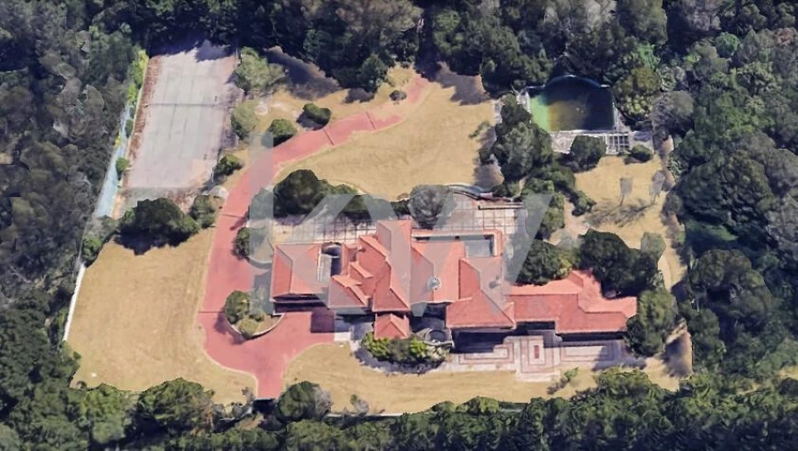 Moradia T5 para Venda em Queluz e Belas Foto 162