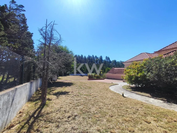 Moradia T5 para Venda em Queluz e Belas Foto 141