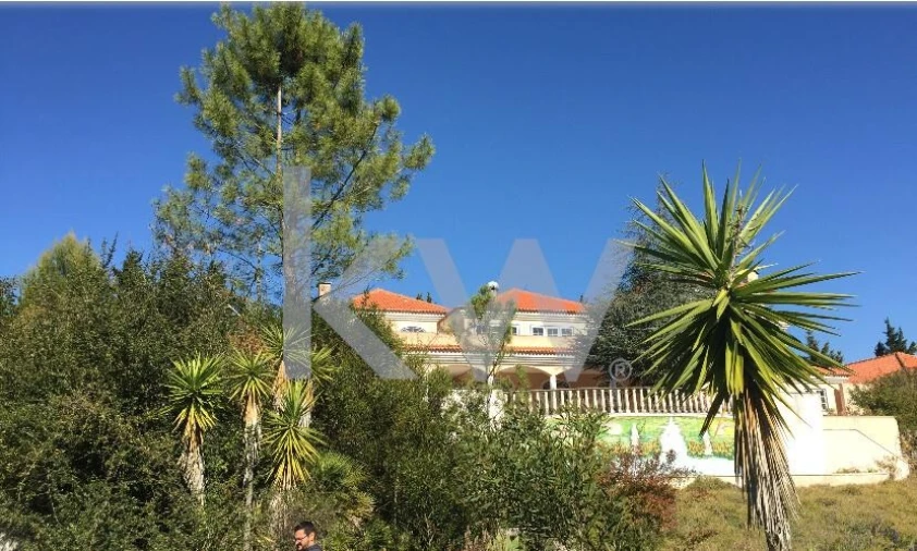 Moradia T5 para Venda em Queluz e Belas Foto 129