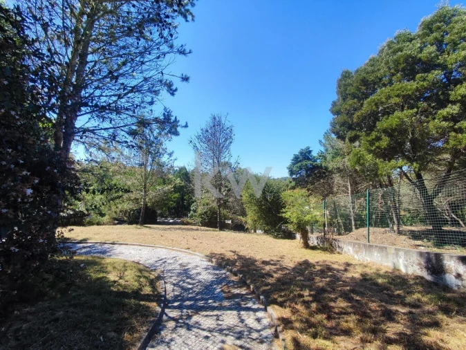 Moradia T5 para Venda em Queluz e Belas Foto 138