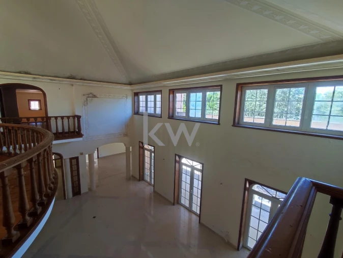 Moradia T5 para Venda em Queluz e Belas Foto 18