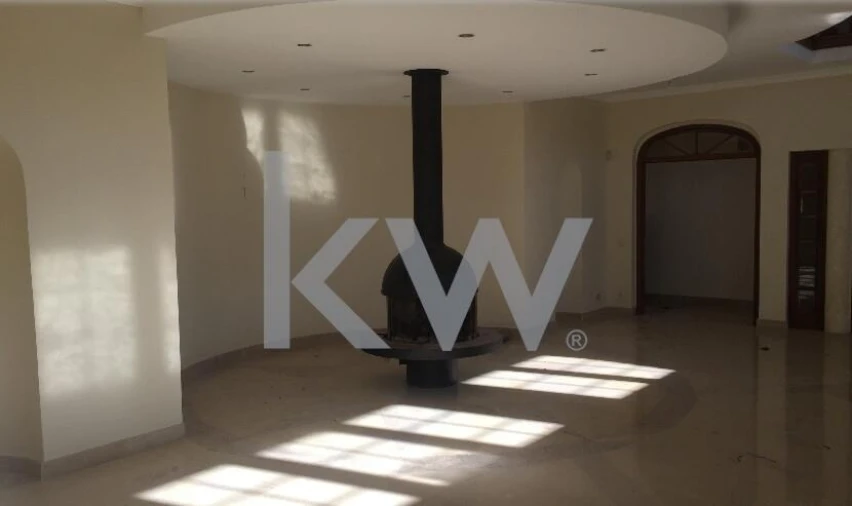 Moradia T5 para Venda em Queluz e Belas Foto 29