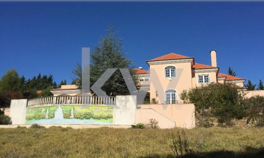 Moradia T5 para Venda em Queluz e Belas Foto 107