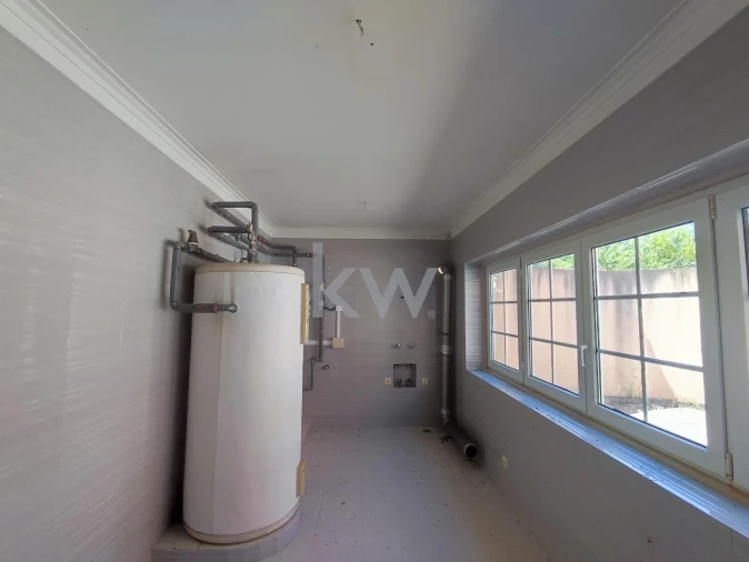 Moradia T5 para Venda em Queluz e Belas Foto 67