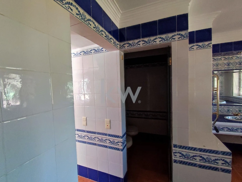 Moradia T5 para Venda em Queluz e Belas Foto 49