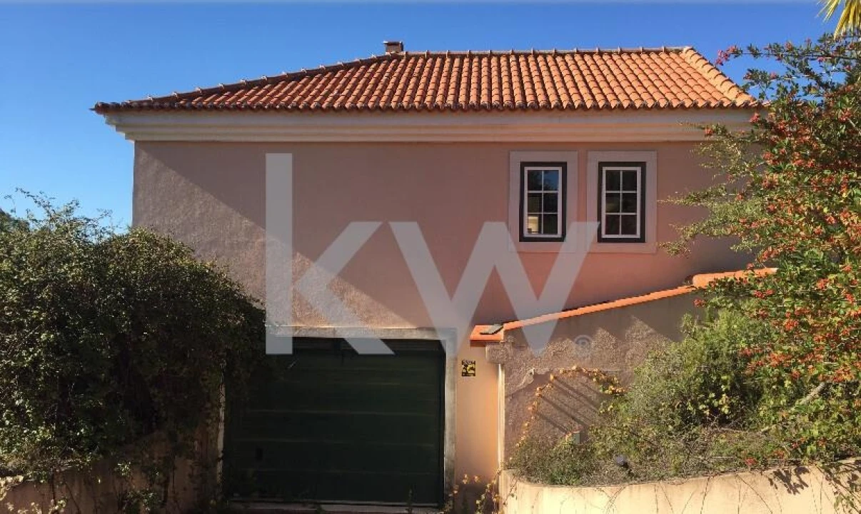 Moradia T5 para Venda em Queluz e Belas Foto 109