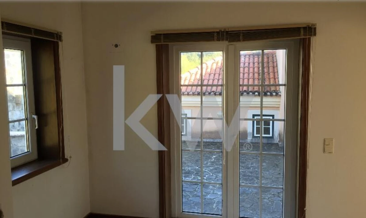 Moradia T5 para Venda em Queluz e Belas Foto 77