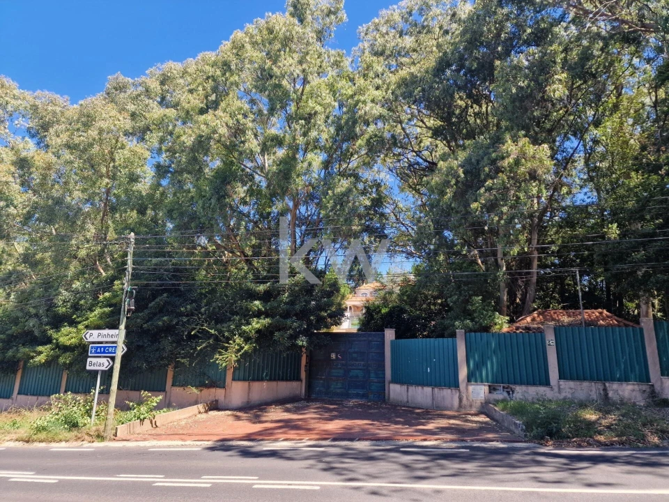 Moradia T5 para Venda em Queluz e Belas Foto 90