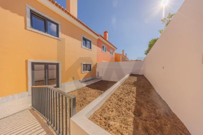 Moradia T3 para Venda em Cascais e Estoril