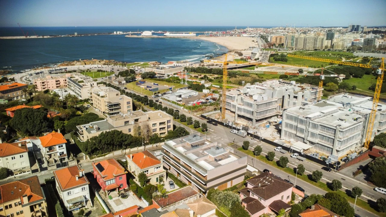 Apartamento T4 para Venda em Aldoar, Foz do Douro e Nevogilde Foto 37