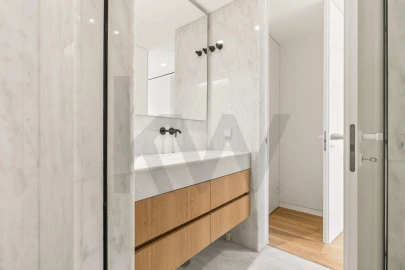 Apartamento T4 para Venda em Aldoar, Foz do Douro e Nevogilde