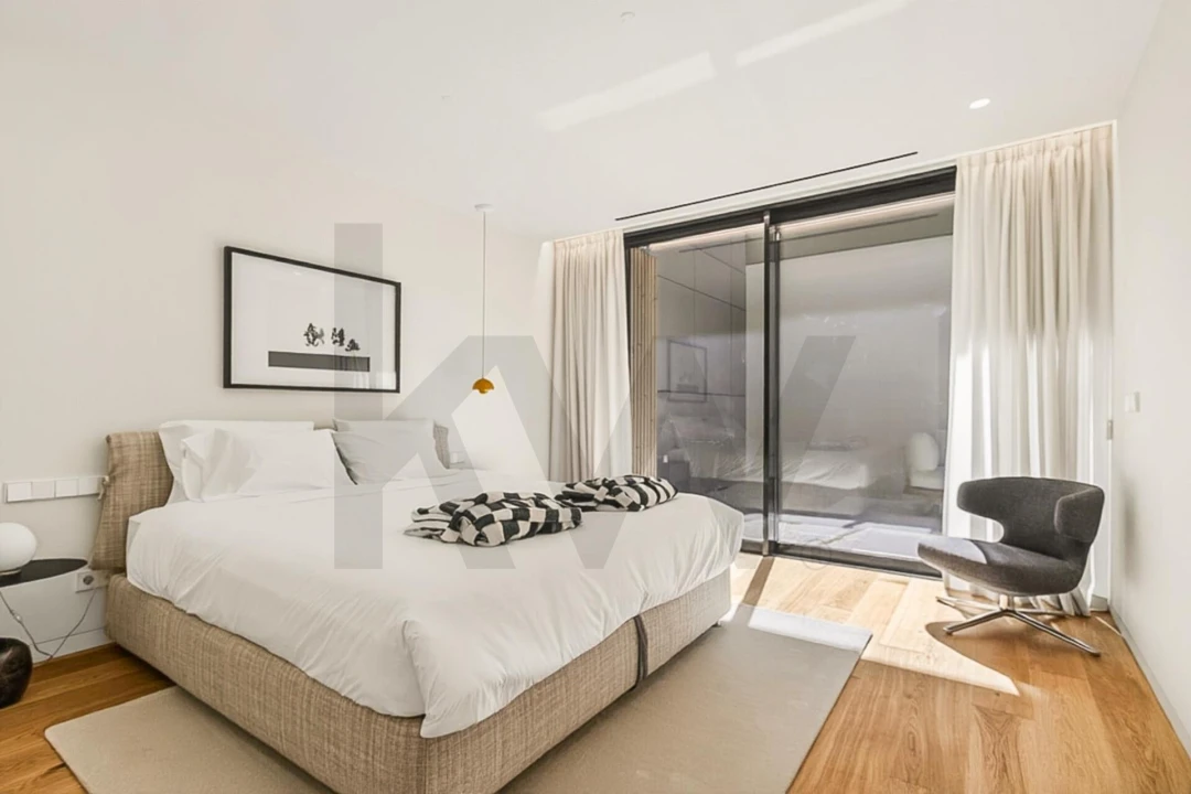 Apartamento T4 para Venda em Aldoar, Foz do Douro e Nevogilde Foto 13