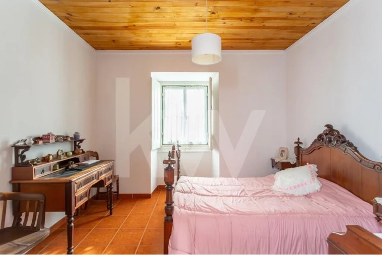 Moradia T5 para Venda em Tornada e Salir do Porto Foto 23